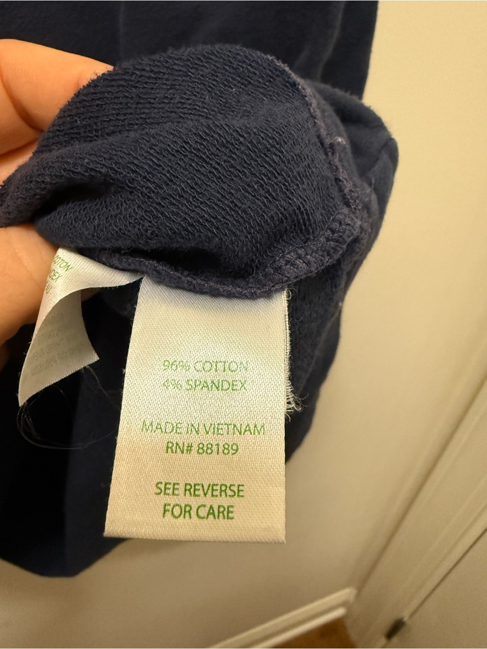 Lilly Pulitzer Skipper Popover Navy Large - Picture 6 of 6